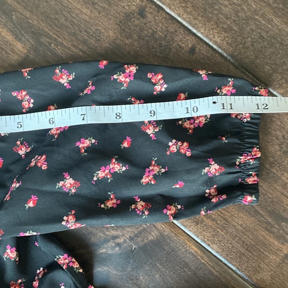 5/$25 Girls Circo dress 5T ⭐️Host Pic!⭐️ - Picture 6 of 6